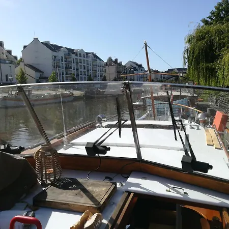 Botel Maz Glaz